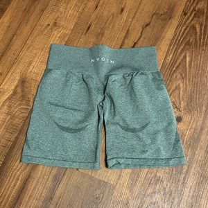 NVGTN Seamless Contour Gym Shorts | Medium